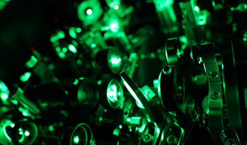 光物理化学グループ 倉持研究室